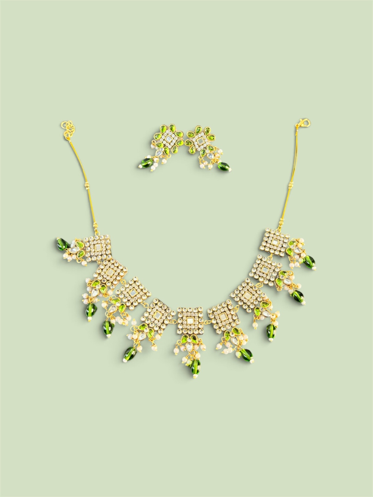 neckpiece